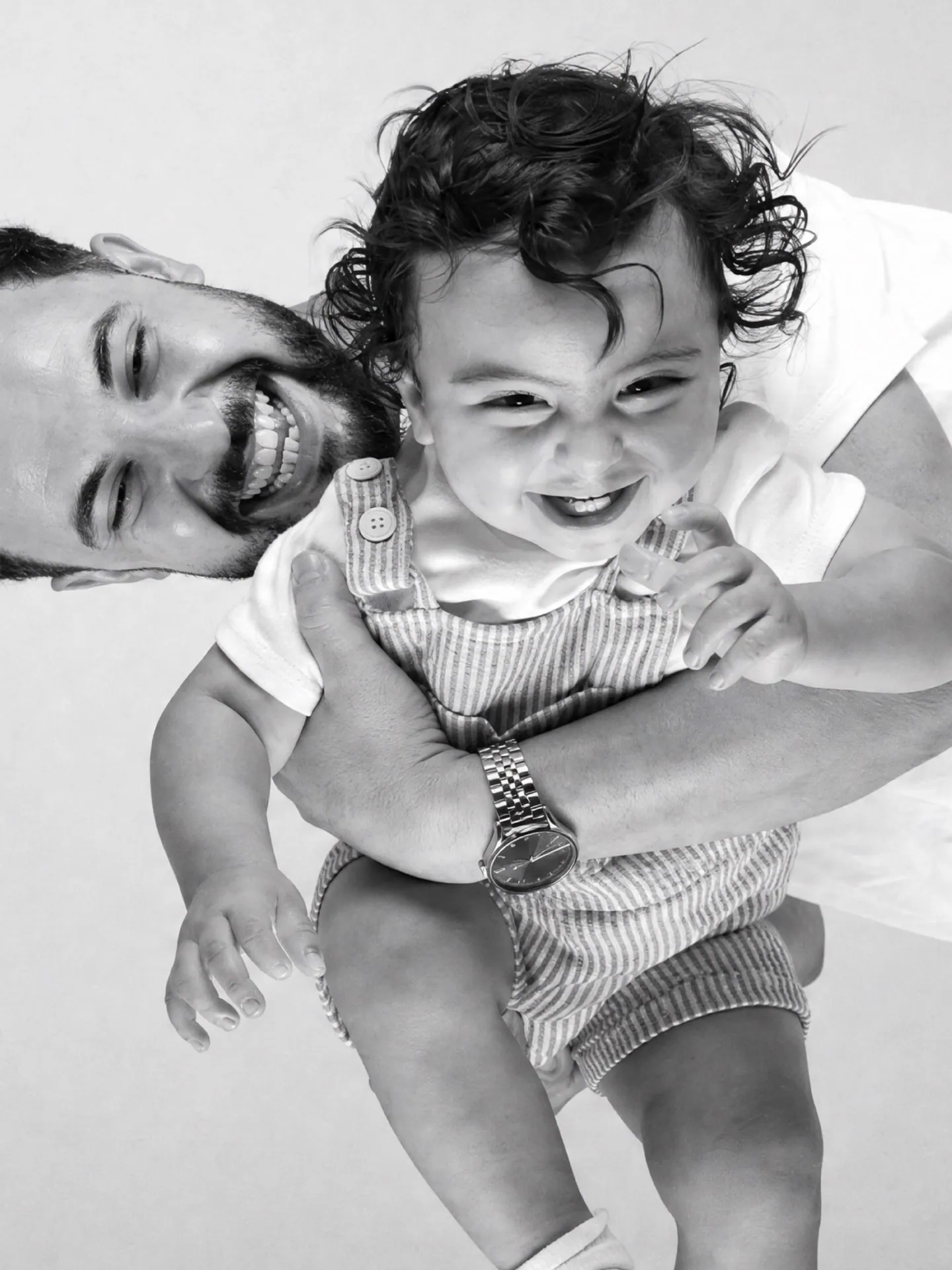 EOS Photography portfolyosundan siyah beyaz aile fotoğrafı